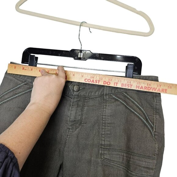Marmot Women's Size 12 Greenish‎ Casual Pants With Zipper Pockets Flawed - Picture 9 of 15